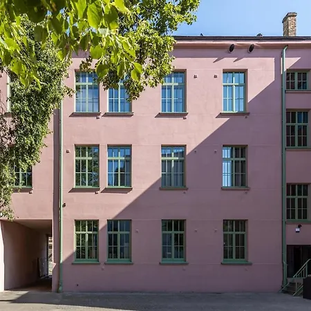 Hallo Loft By Innorental Apartman