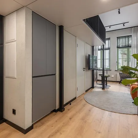 Апартаменты Hallo Loft By Innorental