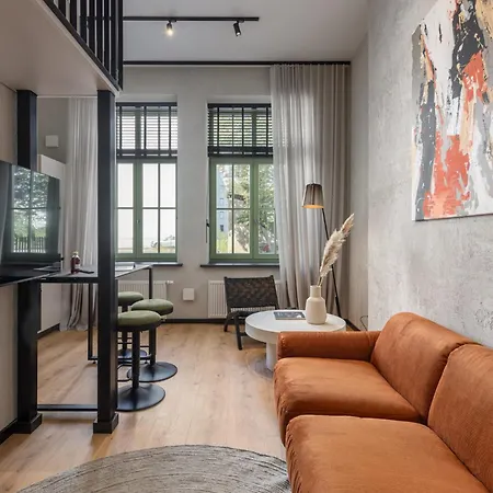 Апартаменты Hallo Loft By Innorental